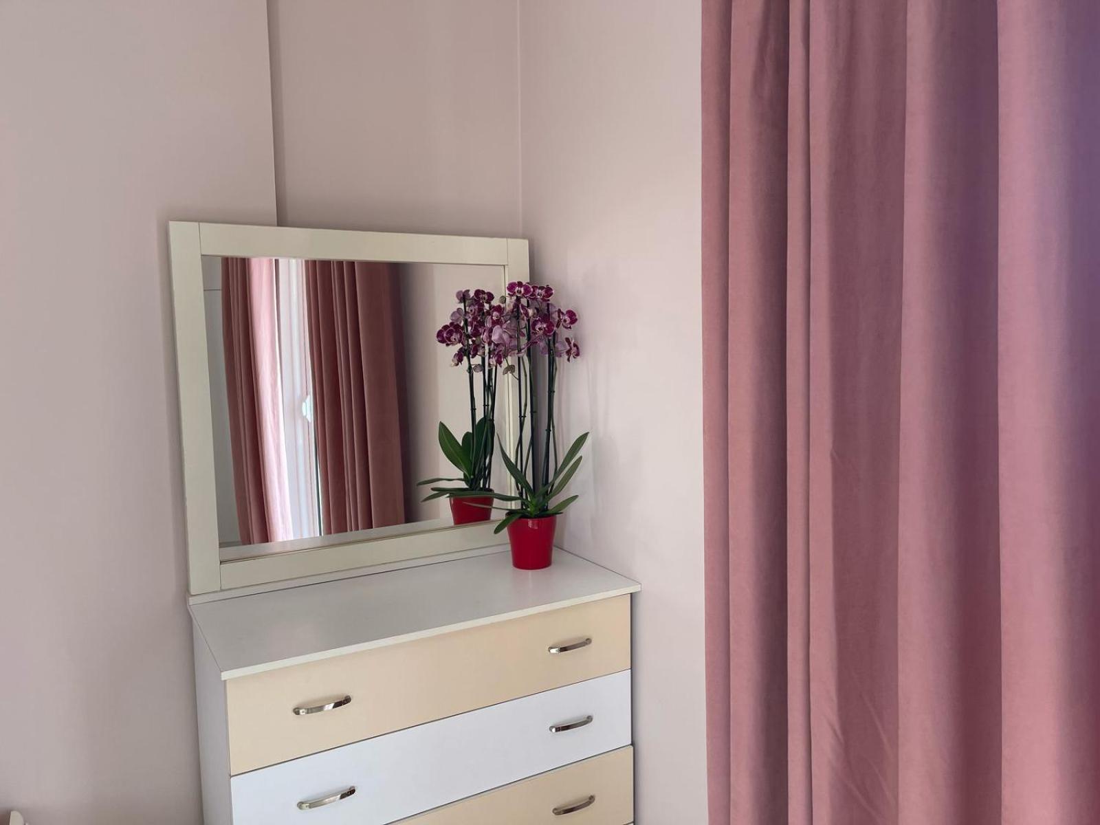 Linda Home Sarandë エクステリア 写真