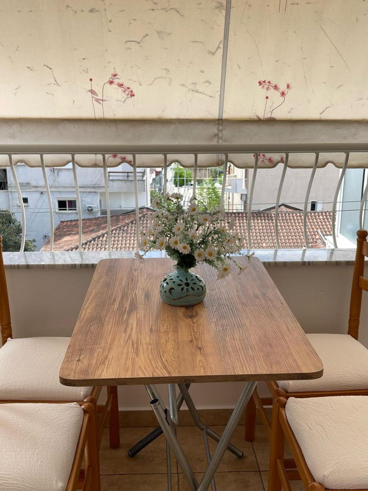 Linda Home Sarandë エクステリア 写真