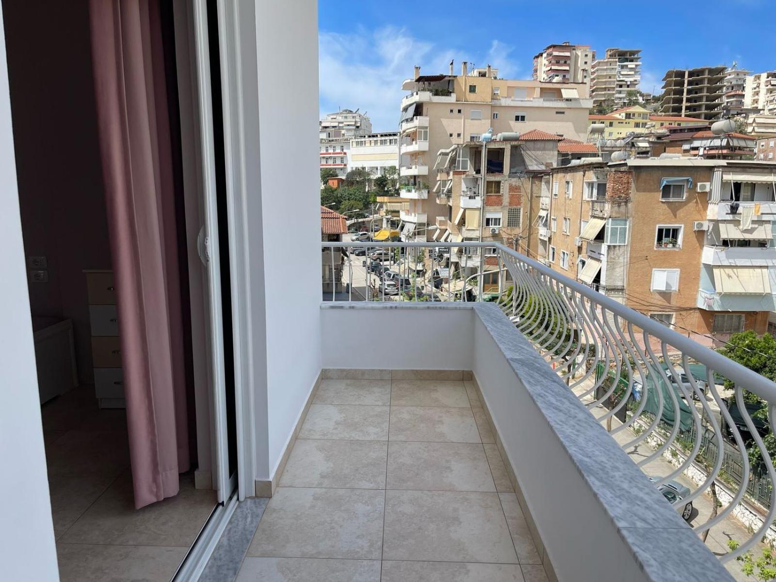 Linda Home Sarandë エクステリア 写真